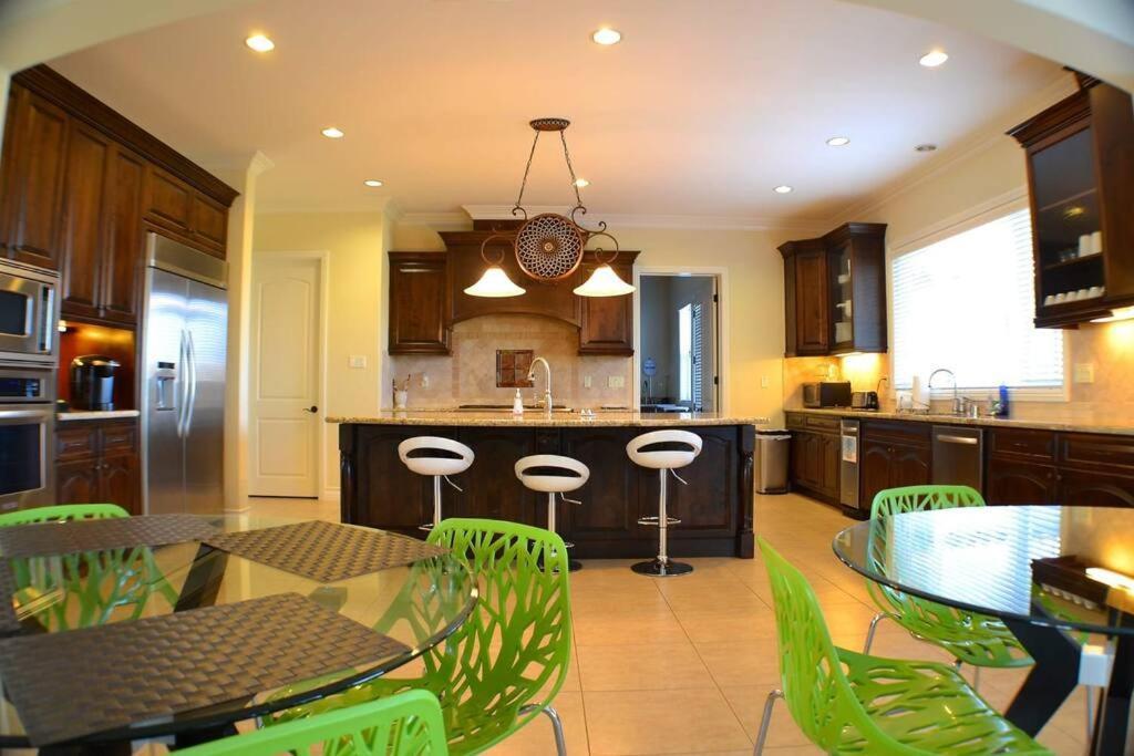 Que Syrah Temecula - Villa With 9 Bedroom 7 Ba With Spa In Wine Country Exterior photo